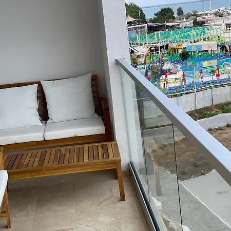 Maria Sunrise In Bed エフォリエ・ノルド