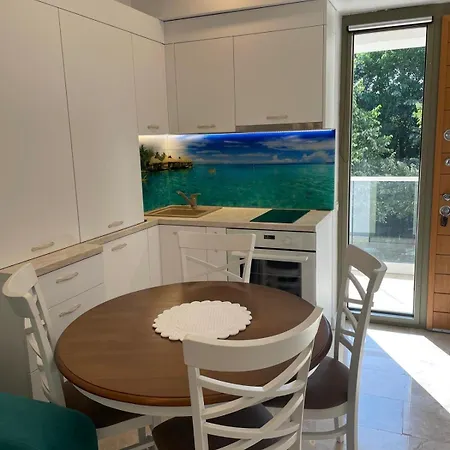 Maria Sunrise In Bed アパート エフォリエ・ノルド