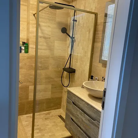 Maria Sunrise In Bed דירה *